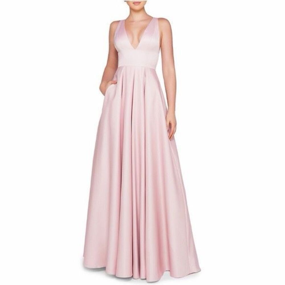 Mac Duggal IEENA Maxi Dress Plunge V neck Pleated Gown Sleeveless size 0